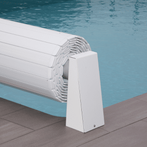 rideau blanc de protection piscine